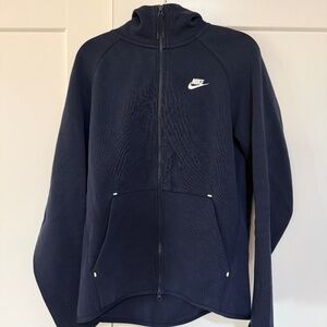 Nike Tech Fleece - Size M, Navy